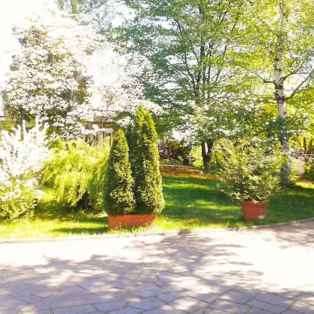 Maria Sole Bed & Breakfast Revello