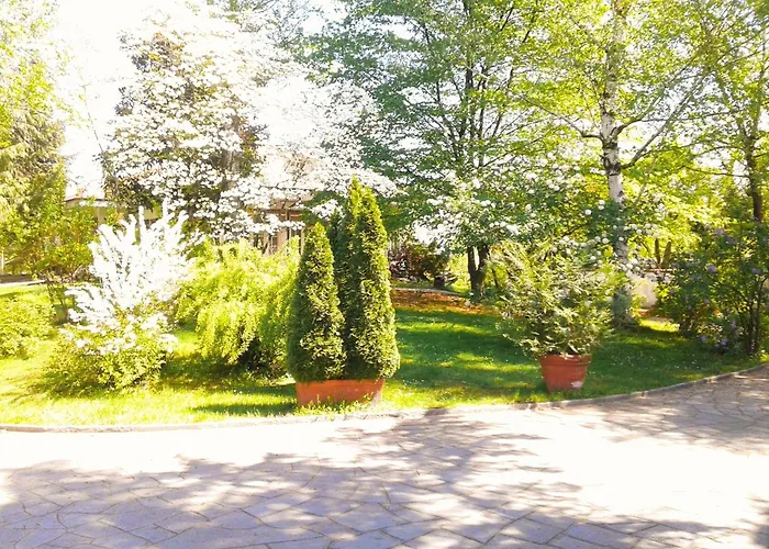 Maria Sole Bed & Breakfast Revello